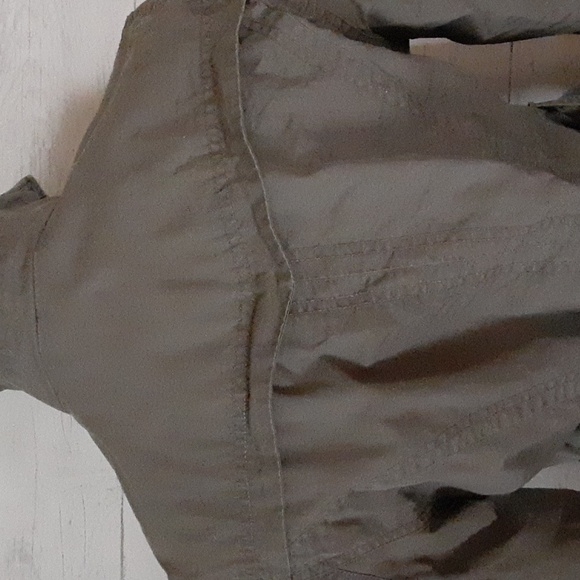 Olive Women's Utility Jacket - Picture 6 of 10